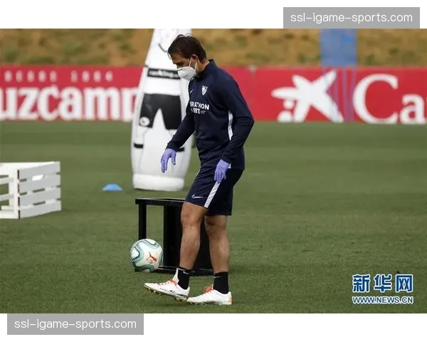 为应对密集赛程，塞维利亚本周调整训练计划，以恢复性训练为主