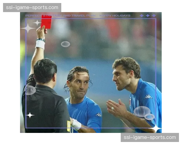 场边镜头：摩纳哥教练组因一次争议判罚与第四官员激烈交流